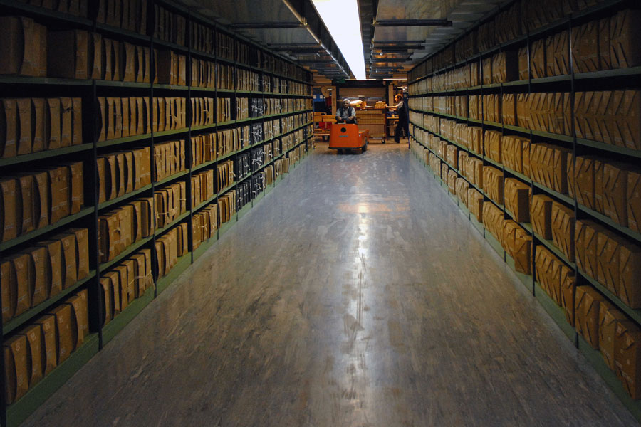 UKAD forum 2012: The launch of the British Library Integrated Archives ...