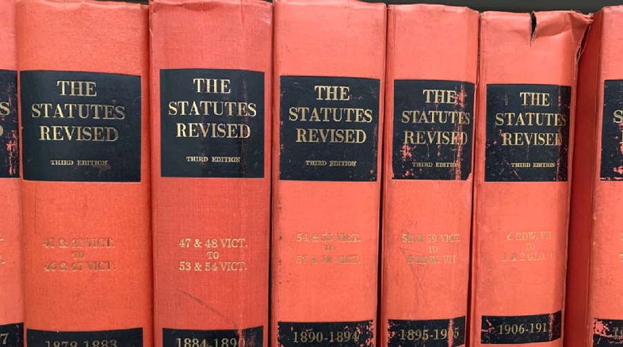 Opening up the Statute Book 10 years of legislation.gov.uk The